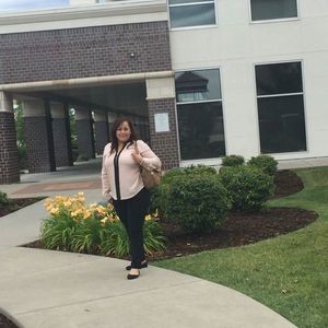 Meet your Posher, Araceli